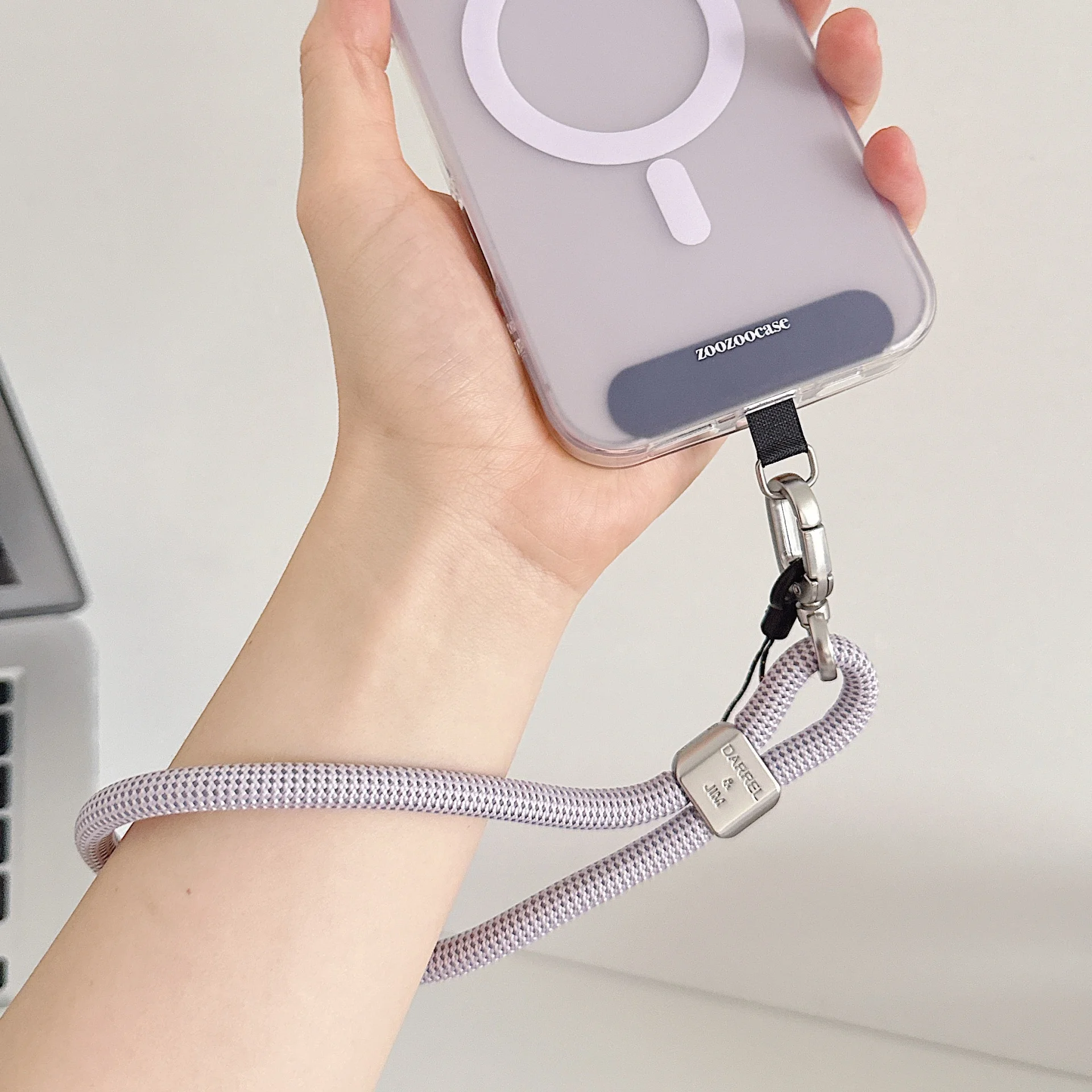Universal Adjustable Nylon Phone Lanyard with Metal Clip and Patch