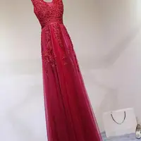 Women Burgundy Evening Dress Lace Appliques Tulle V-Neck Sexy Backless Prom Dresses A-Line Floor-Length Sleeveless Party Vestido - Image 3