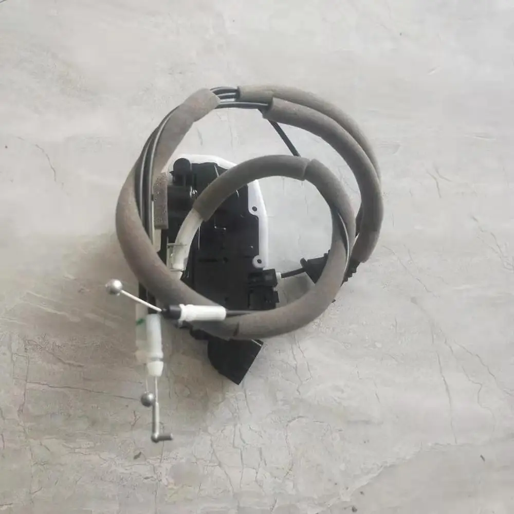 

Оригинальный WEILL 6105110XJ08XB/6105120XJ08XA/6205110XJ08XA/6205120XJ08XA, корпус дверного замка для Great wall voleex C30, высокое качество