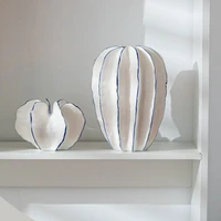 Creative White Star Fruit Ceramic Living Room Vase Decoration Arrangement Flower Home Small Fresh American Table Decoration 2