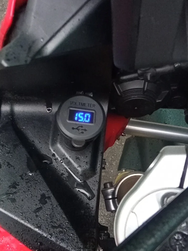 Dual USB Charger Plug Socket Power Adapter Type-C For BMW R1200GS R1250GS F800GS F750GS F850GS Tiger 800 900 For Ducati QC 3.0