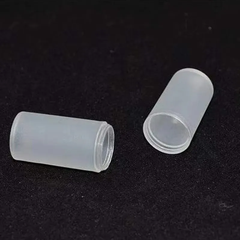 고강도 플라스틱 AAA에서 AA 드라이 배터리 리튬 이온 변환기 휴대용 배터리 홀더 케이스 스위처 배터리 보관함