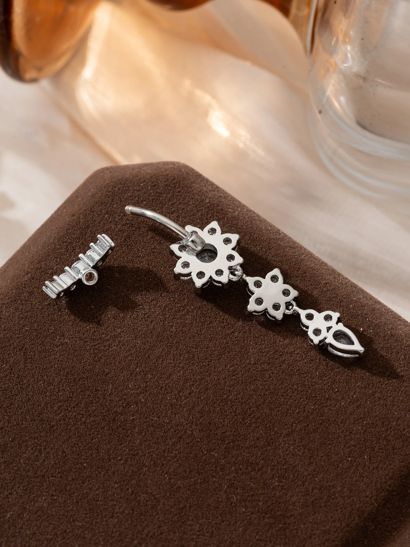 Womens Cube Zirconia Flower Ring Fashion Ball Jewelry