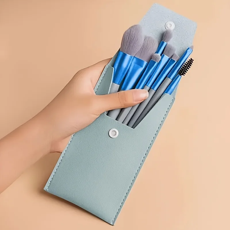 Travel Makeup Brush Kit - 8-Piece Set with Bag for Foundation, Blush, Powder & Eye Detail