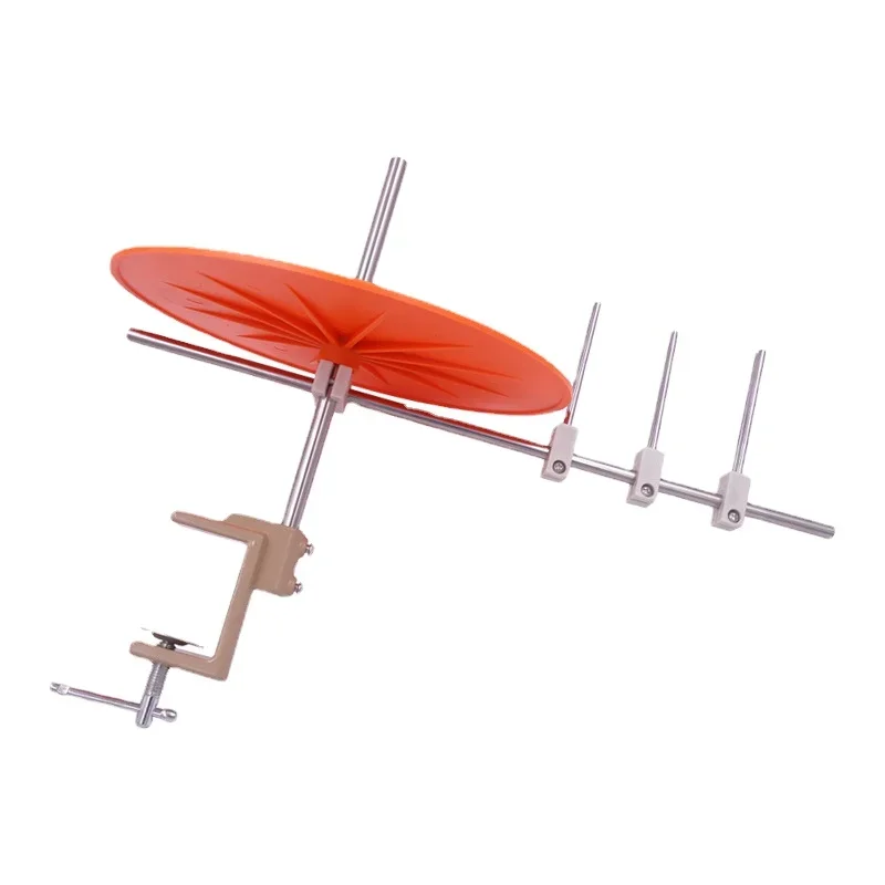 

Катушка-держатель с зажимом для крепления Juki Pfaff Singer