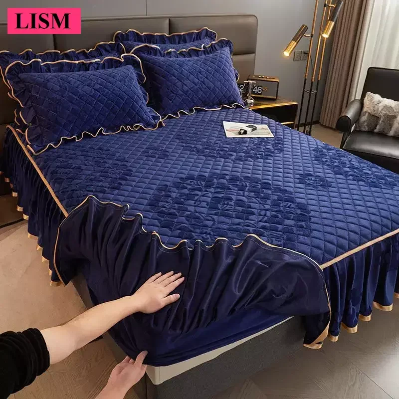 

Simple Milk Velvet Padded Bed Sheet with Skirt Edge Thickened Antifouling Dustproof Fully Wrapped Bed Mattress Protective Cover