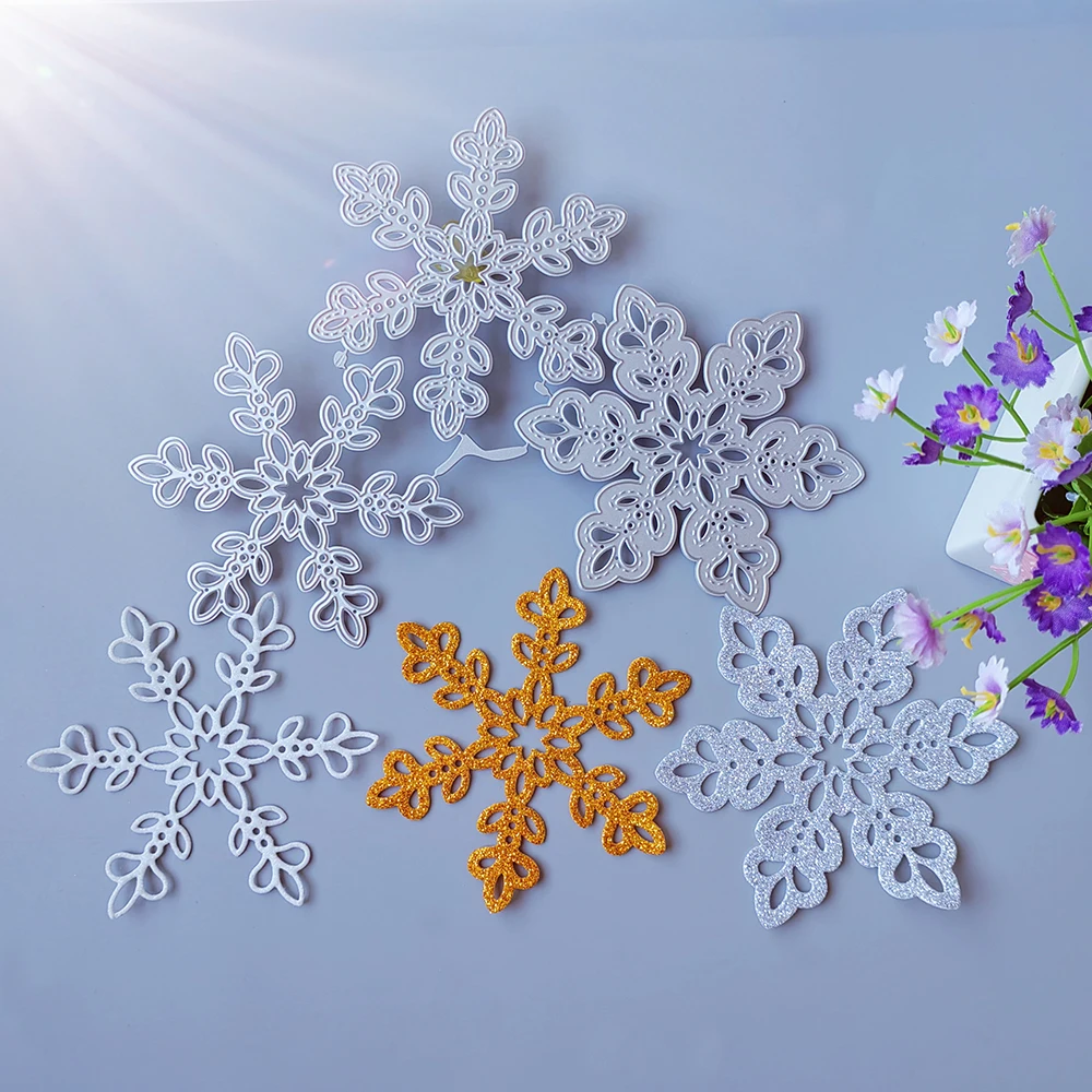 

3 beautiful snowflakes cutting dies scrapbook decoration embossed photo album decoration card making DIY crafts
