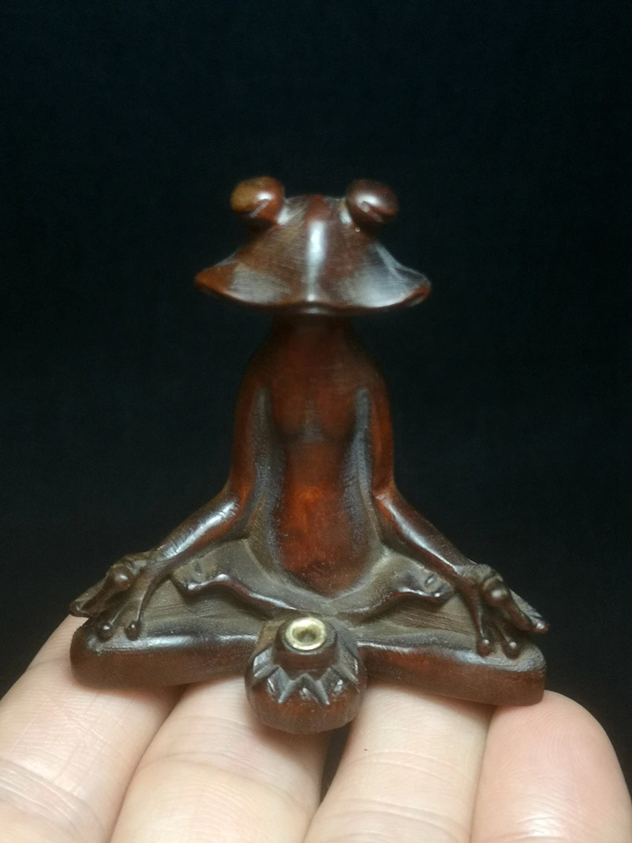

1919 Chinese boxwood hand carved lovely Frog statue Incense Seat old table Ornament collectable gift