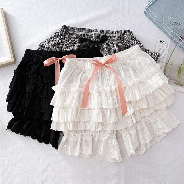 Camadas de renda Ruffle Lolita Bloomers para mulheres, calções de