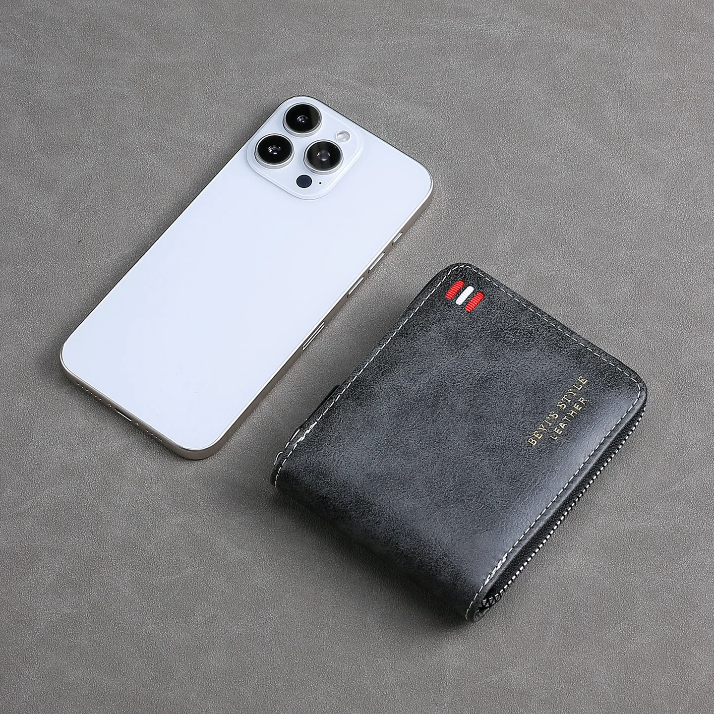 Men's Vintage Trifold Wallet with Zipper Coin Pocket and Casual Buckle