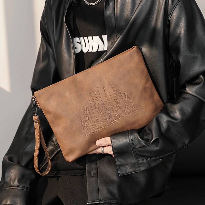 

2022 New Retro Simple Horizontal Envelope Bag Men Fashion Street Handbag Trendy Stereo Relief Pattern Clutch Bag ZM1388