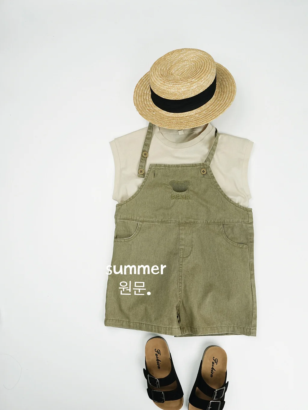 2025 Summer New Cute Bear Embroidery Girls Jeans Overalls Loose Children Sling Pants Kids Boys Denim Strap Shorts Baby Clothes