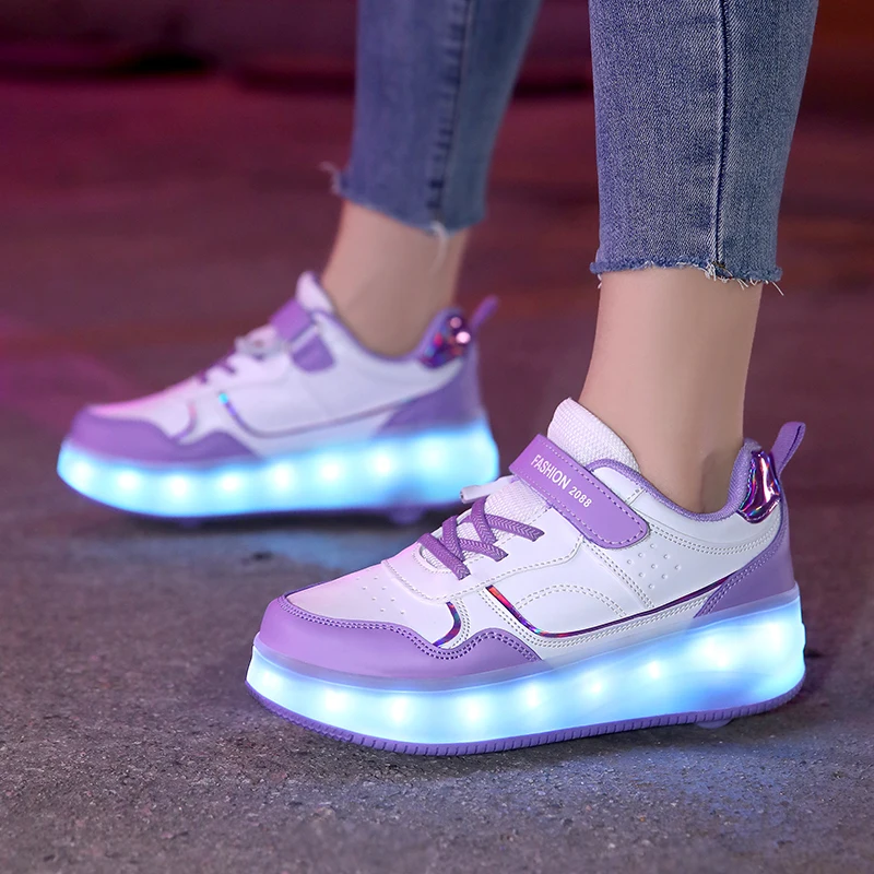 Kids Sneakers Sports Shoes Kids Sports Shoes Kids Shoes Four wheel roller shoes Boys and girls walking shoes can walk, slide and shrink flashing lights for primary school students