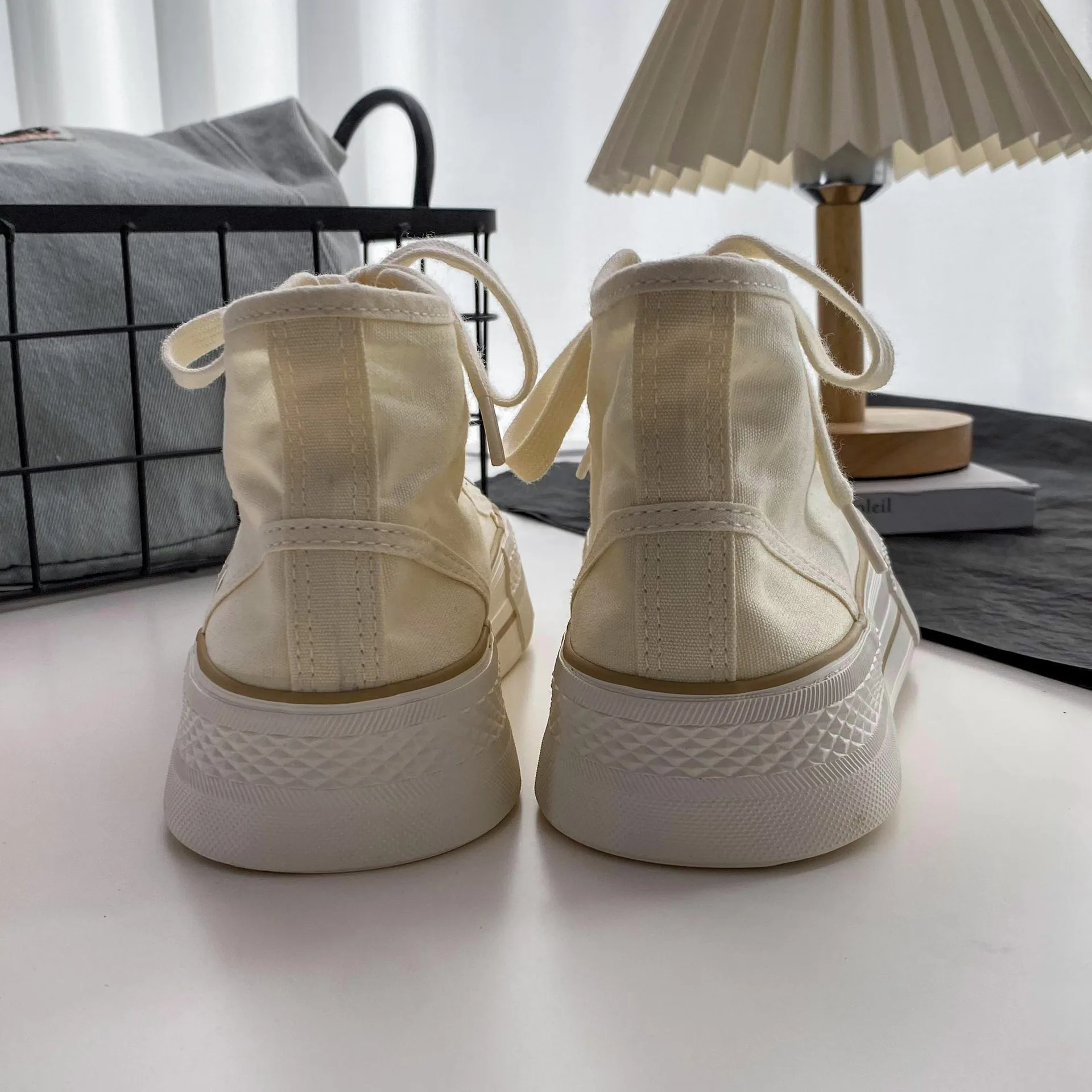 Pink Canvas Sneakers - Pimsolls