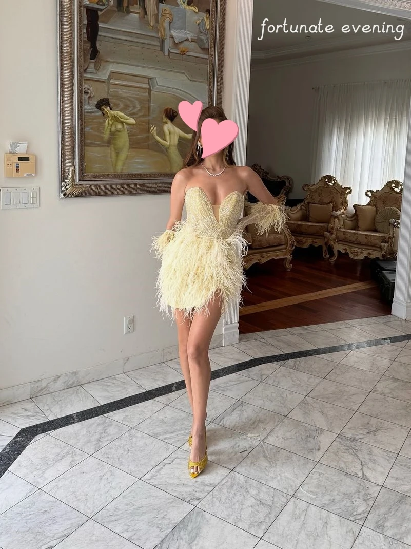 

Fortunate Evening Elegant Vintage Sweet Yellow Feathers Shiny Mermaid Summer Formal Occasion Prom Dress Evening Party Gowns