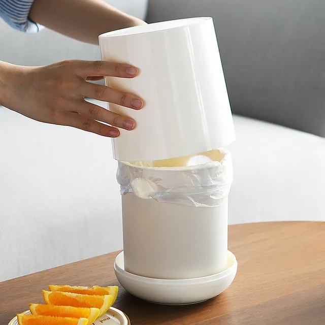 Small Round Plastic Trash Can Wastebasket Garbage Container Bin with Swing Top Lid  Garbage Bucket for Bathrooms Kitchens FU 4