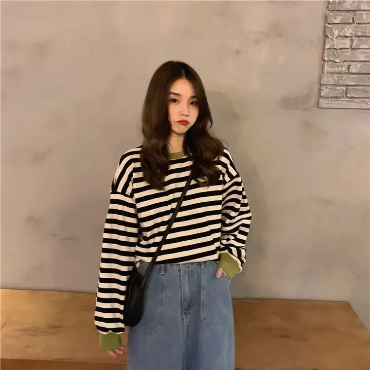 Autumn and Winter New Korean Edition Sweater Sweet Fresh Loose Versatile Round Neck Underlay