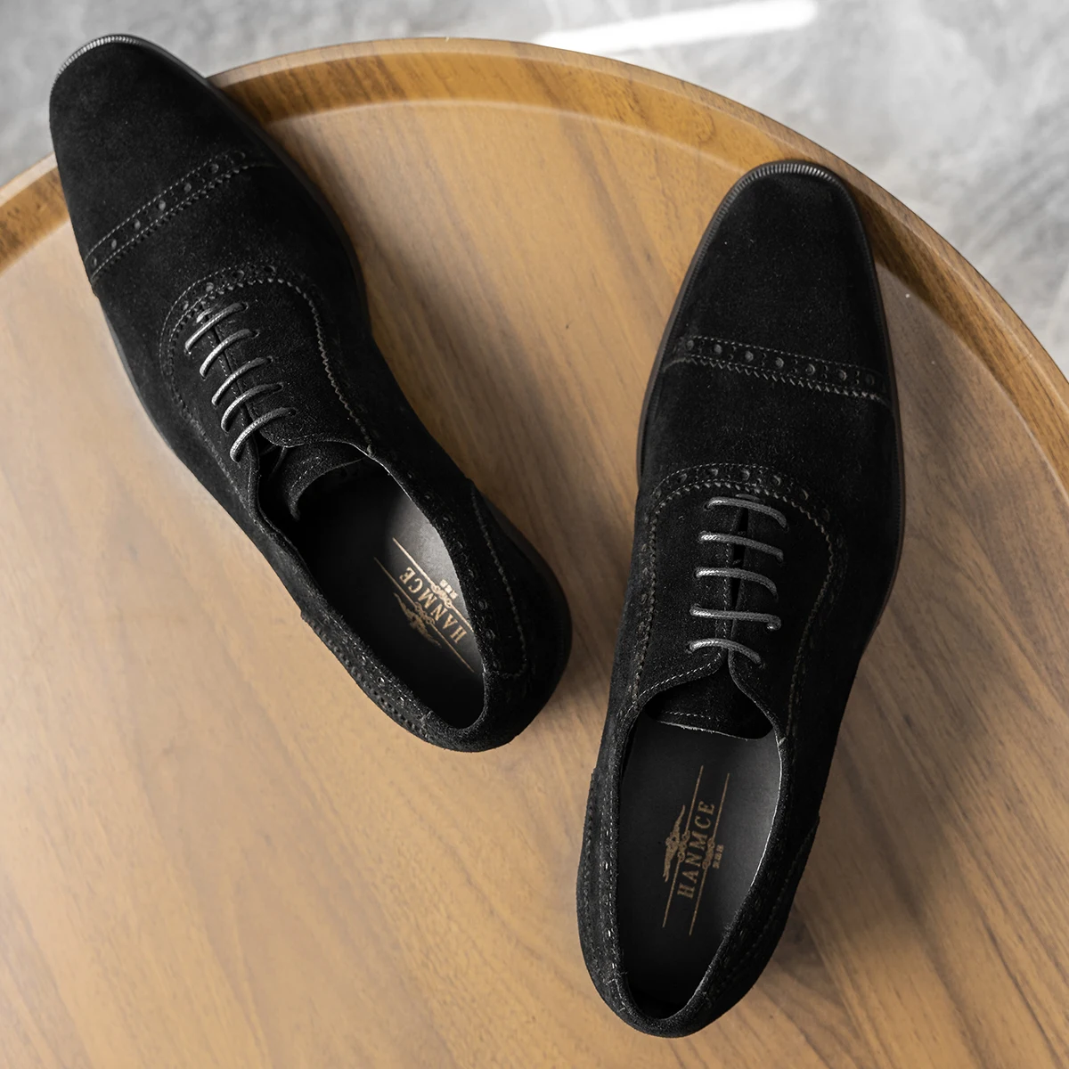 国内で当店のみ Hanqiaoriji - Suede Chunky Casual Derby Shoes CHUNKY SUEDE DERBY SHOES - DARK BROWN | COS