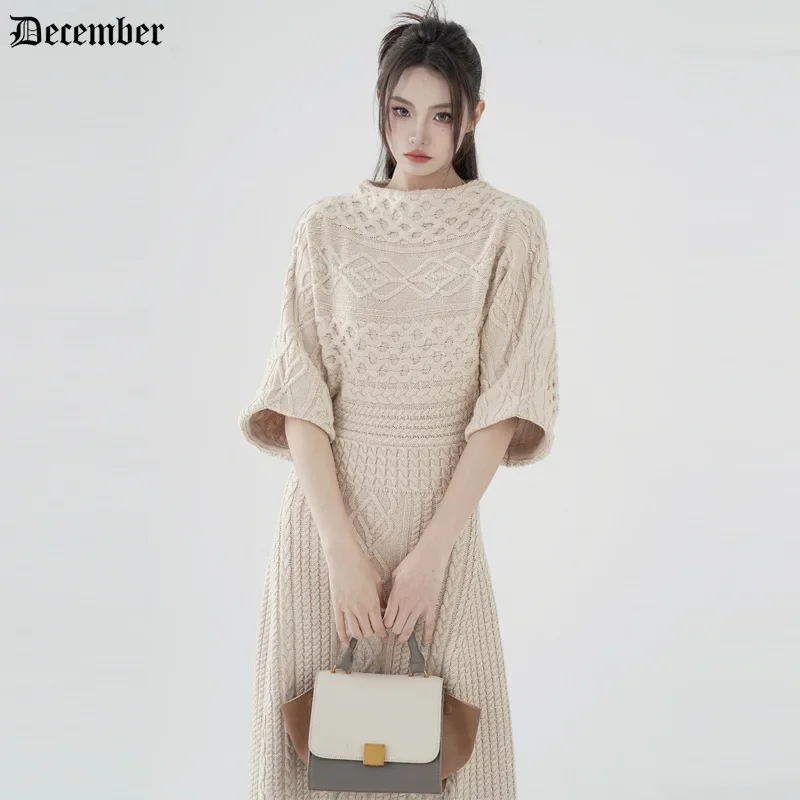 

Трикотажное платье-свитер с запахом, осень/зима