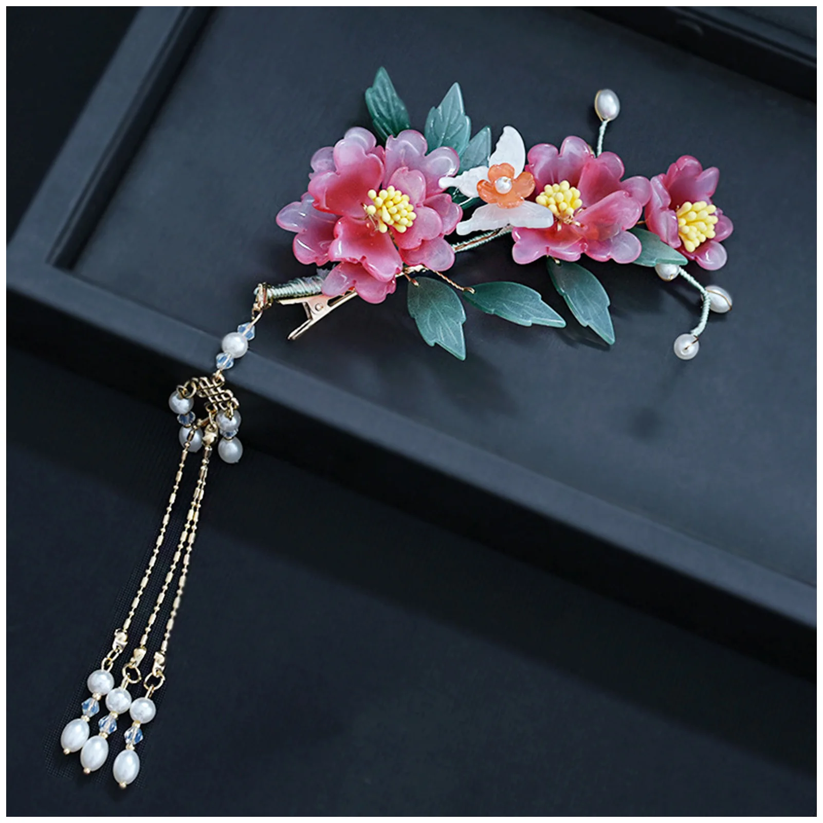 

Woman's Tassel Hair Clips Headpiece with Non-fading Elegant Flower Shape for Bridesmaid Wedding Dating Shopping