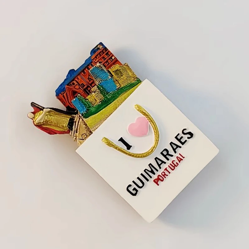 Sd3ec78fc79a54f4d85fb4797997315aa2 Ímã de Geladeira 3D Guimarães Portugal — Lembrança Turística Pintada à Mão