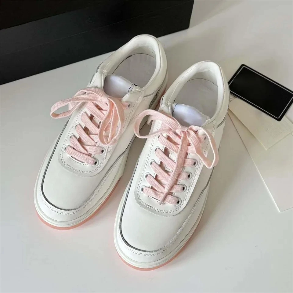 

2024 New Spring Autumn Casual Flats Fashion Round Toe Shoes Women Concise Lace-Up Women Shoes Sapato Feminino Size 35-40 Hot。
