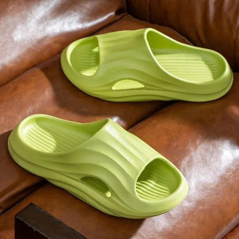 Pink Lightweight Soft Sole Home Slippers for Women Super Comfy Non Slip Eva House Shoes Woman 2025 Summer Solid Couple Slippers