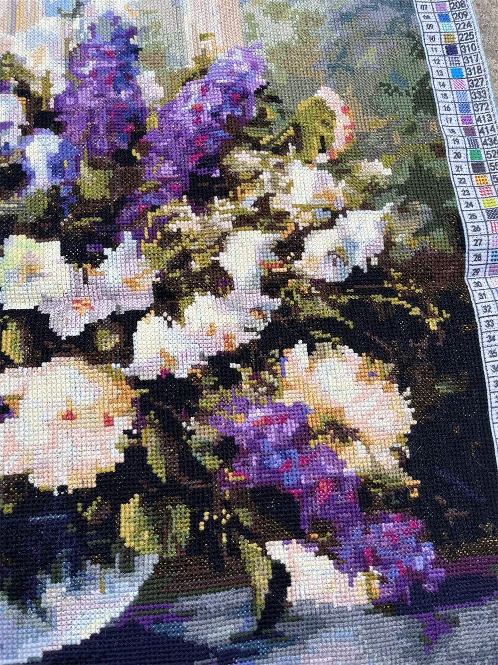 Handmade cross stitch finished product beautiful purple flowers modern living room entrance embroidery, wall art home decoration