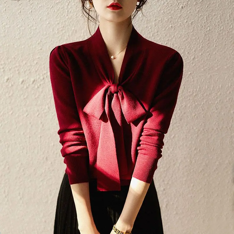 

Elegant V-Neck Knitted Button Diamonds Lace Up Bow Shirt Women's Clothing 2023 Spring Summer New Casual Tops Office Lady Blouse