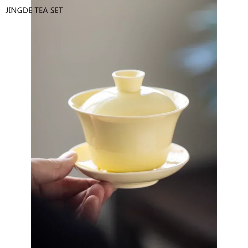 1PCS Yellow exquisite ceramic tea set Handmade gaiwan teacup traditional porcelain tea accessories with covered teacup tea set