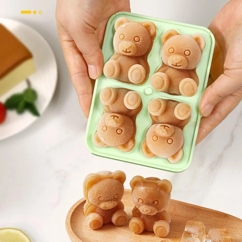 4 Grids Ice Cube Tray Bear Shape Silicone Ice Cube Maker DIY Candy Chocolate Mold For Whiskey Bourbon Bear Kitchen Accessories