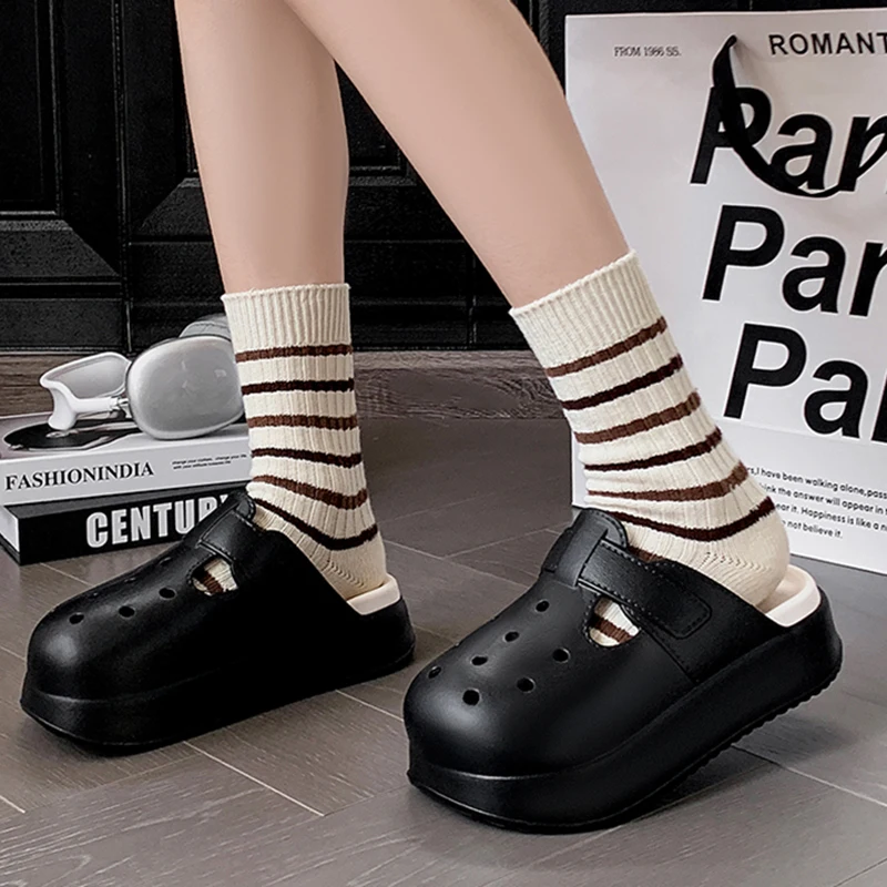 Summer Hollow Out Chunky Platform Sandals Women Outdoor Thick Bottom Eva Slippers Woman Comfortable Non Slip Clogs Garden Shoes