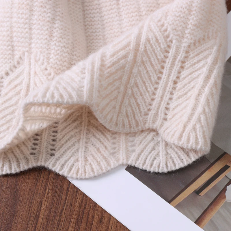 Einfarbige Strickmütze aus 100 % Wolle mit ausgehöhltem, gewelltem Rand. Modischer, lässiger und warmer Pfeilabsatz-Kopfbedeckung für den Winter – Detail 16