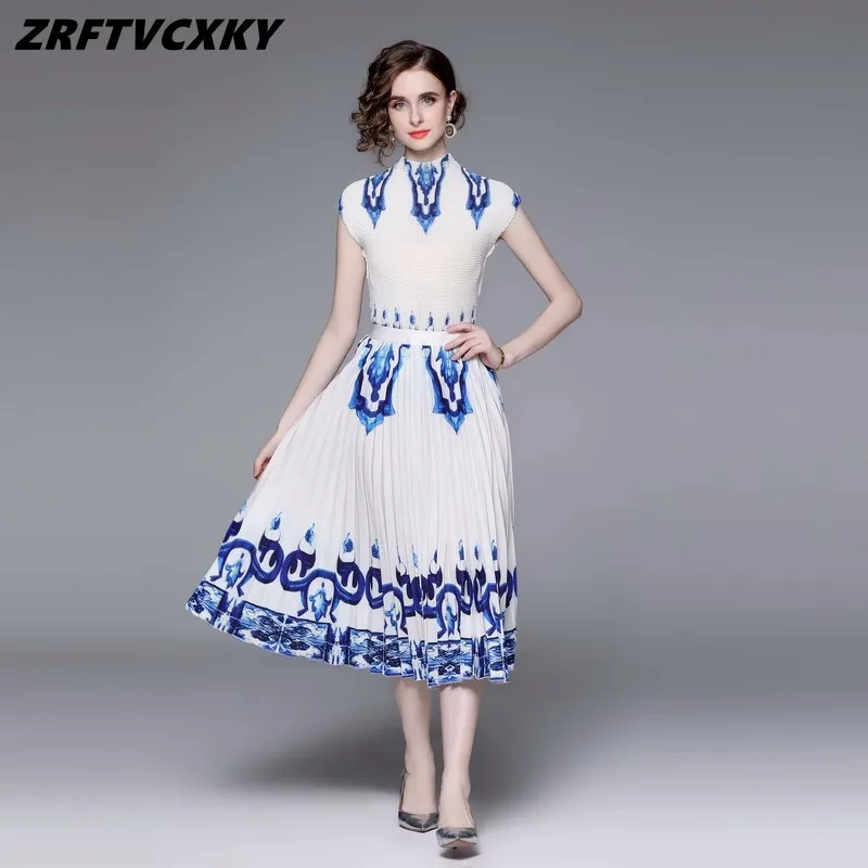 

New Blue And White Porcelain Printt Two Piece Sets For Women Design Tshirt+Casual Pleated Mid Skirt Suits Female Skirt Sets