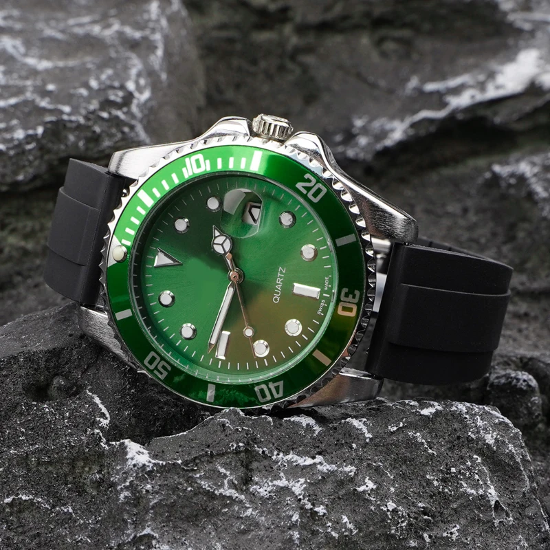 Luxury Waterproof TPU Rubber Watch Band with Stainless Steel Folding Buckle
