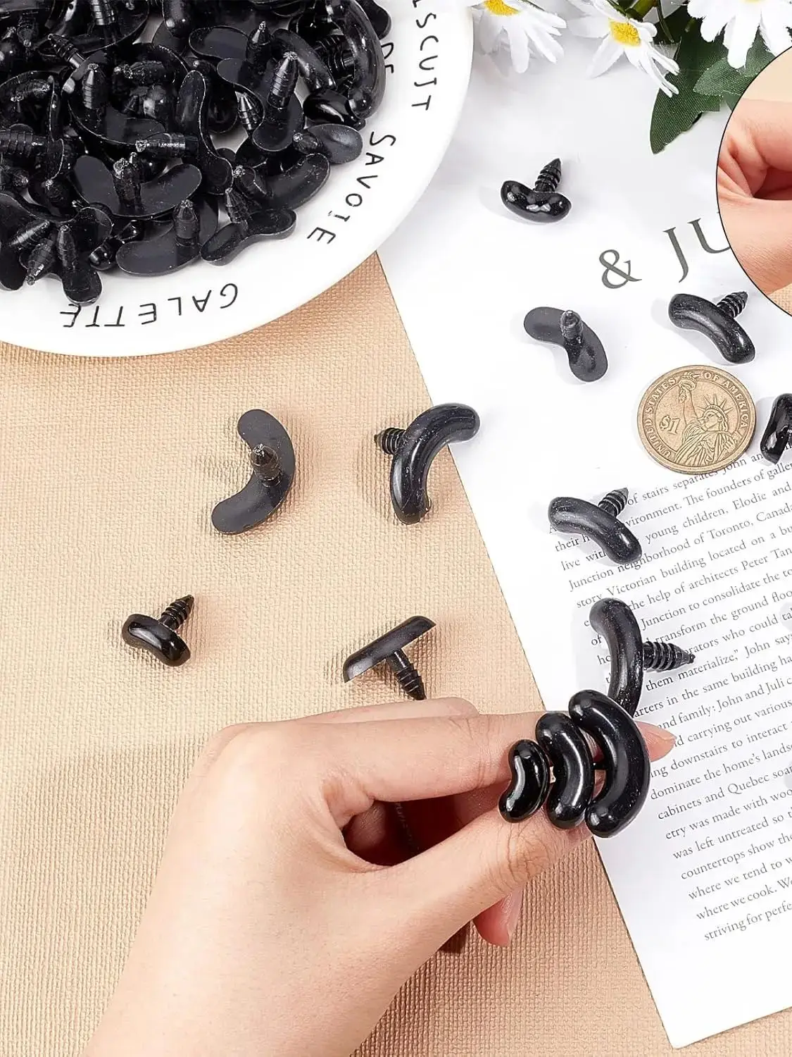 20/60pcs Black Plastic Safety Smile Eyes Crafts Bear Animal DIY Dolls Puppet Nose Accessories Stuffed Craft Safety Eyebrows Toy – Detail 8