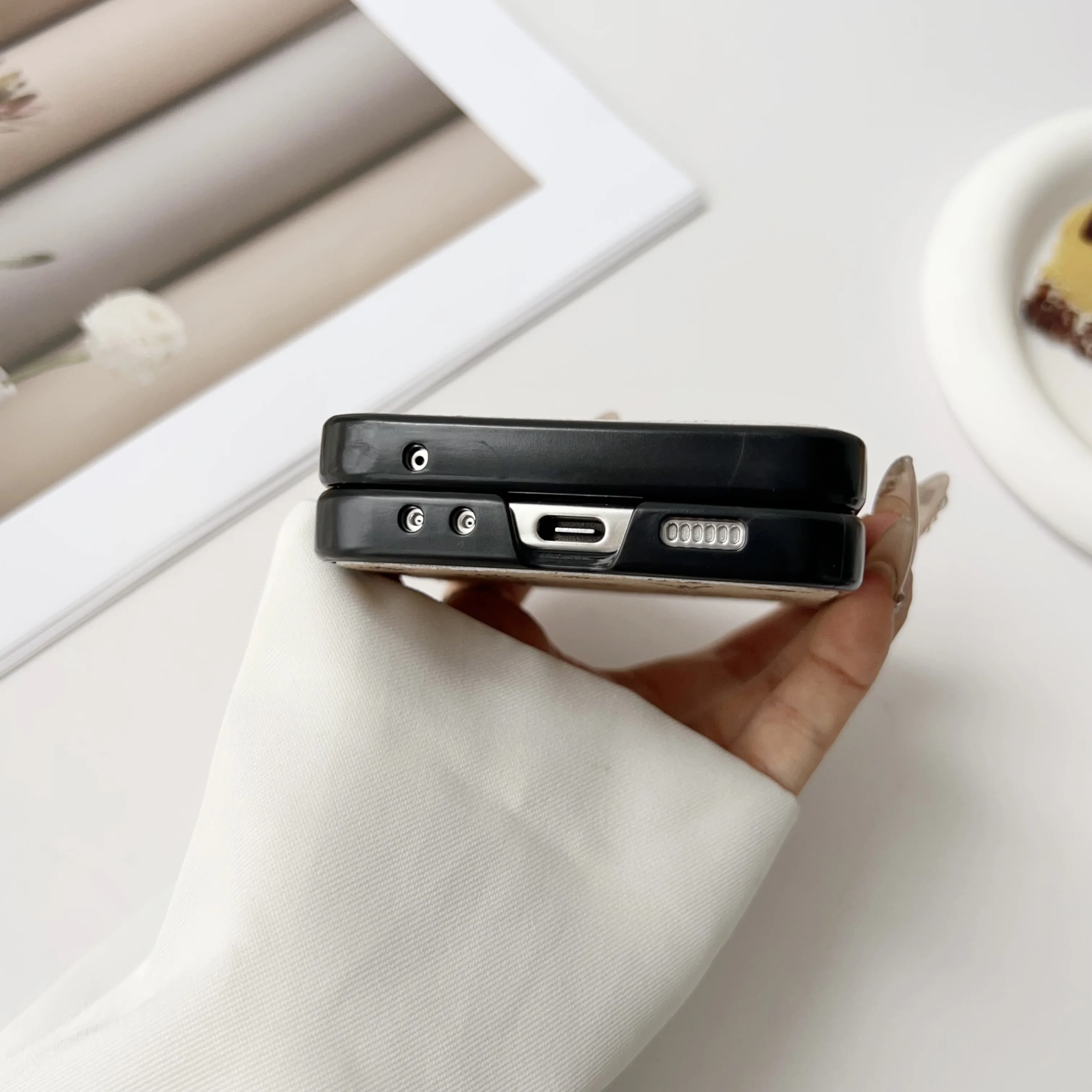 Luxury Pattern Leather Phone Case with Hinge Protective Jacket - Premium 7-Piece Set