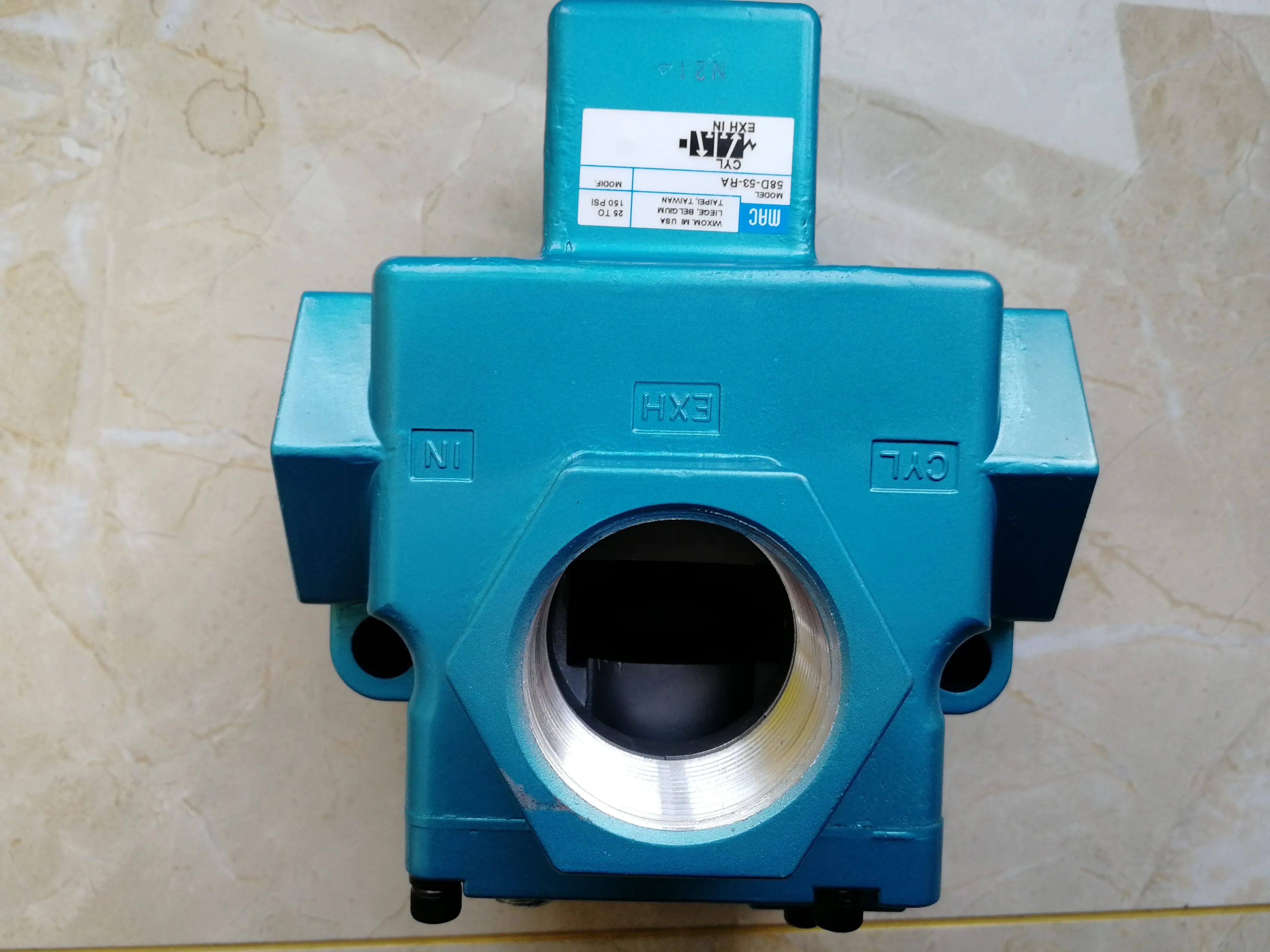 

Электромагнитный клапан American MAC 58D-34-781JJ, оригинальный подлинный, бесплатная доставка, торг-заказ 250B-781JJ