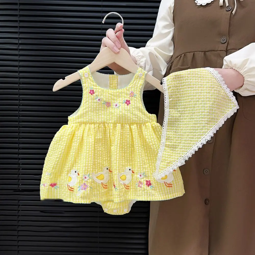 Sleeveless Design Baby Girl Romper Dress Yellow Gingham Cotton Material Cotton Romper Duck Print Floral Embroidery