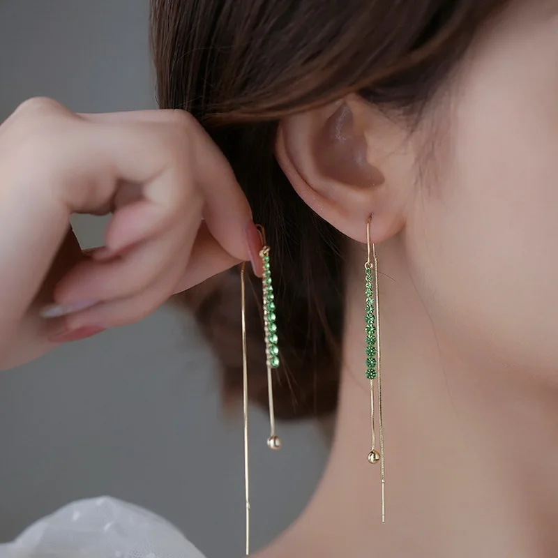Elegante Lila Strass-Ohrhänger für Damen, Trendige Glänzende Kristallblumen-Ohrringe mit Langen Quasten, Charmanter Hochzeitsschmuck als Geschenk – Detail 18