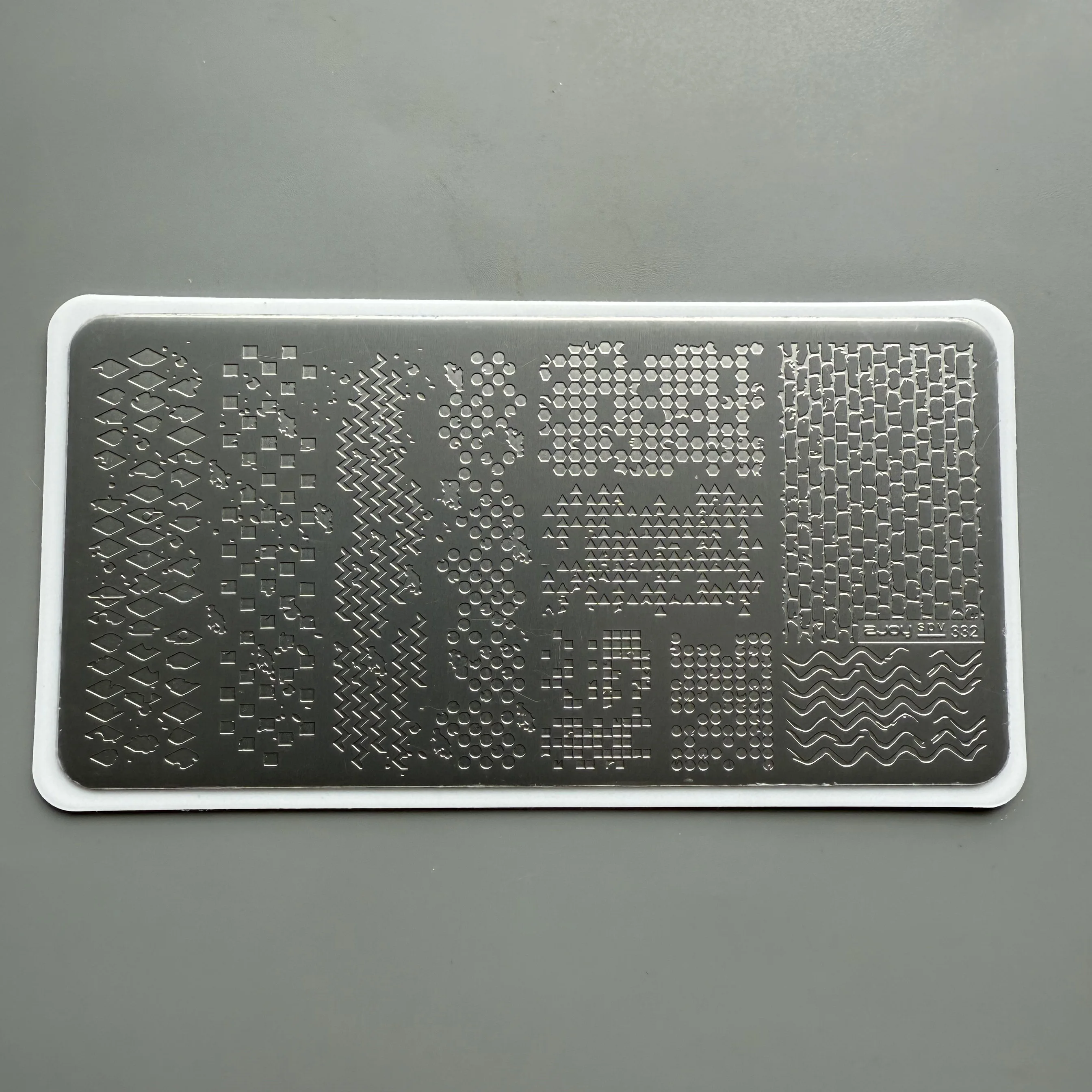 XMQ NAIL ART STAMPING PLATES CARTON CATS DOGS WATER RIPPLES IMAGE PLATE TEMPLATES 4