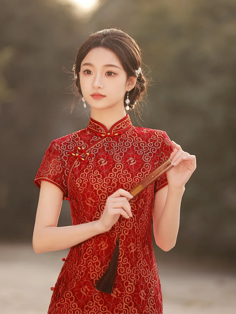 cheongsam-largo-de-encaje-rojo-tradicional-chino-para-mujer-elegante-manga-corta-para-boda-tostado-qipao