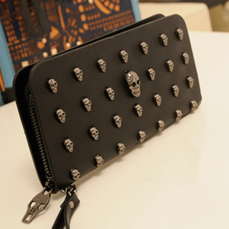 Schwarze lange Handbrieftasche mit Totenkopfkopf-Motiv für Damen, Gothic-Kreditkartenclip, mobile Geldbörse, mit Handschlaufe – Detail 1