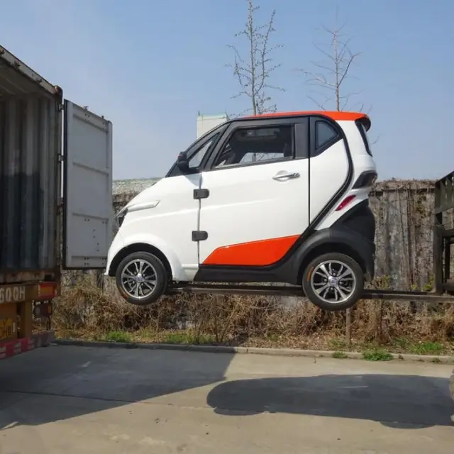 MMC High Quality 2 DoorCheap Price Electric 4 Wheels Small Car For Sale 2022 Made In