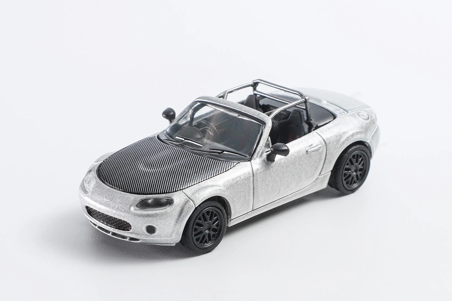 **Pre-order **DCT 1:64 MX5 Racing car  Diecast Model Car 6