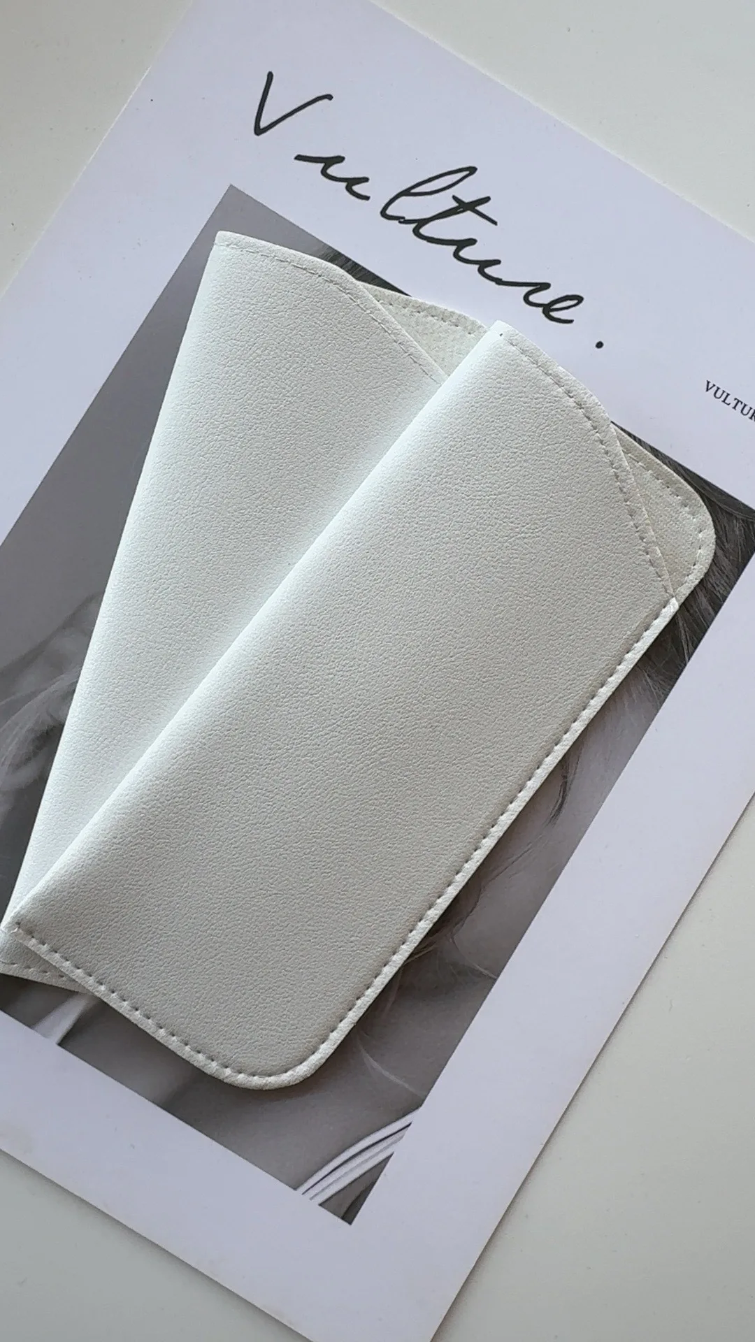 Retro PU Leather Side-Opening Glasses Pouch - Solid Color for Outdoor, School, and Office Use