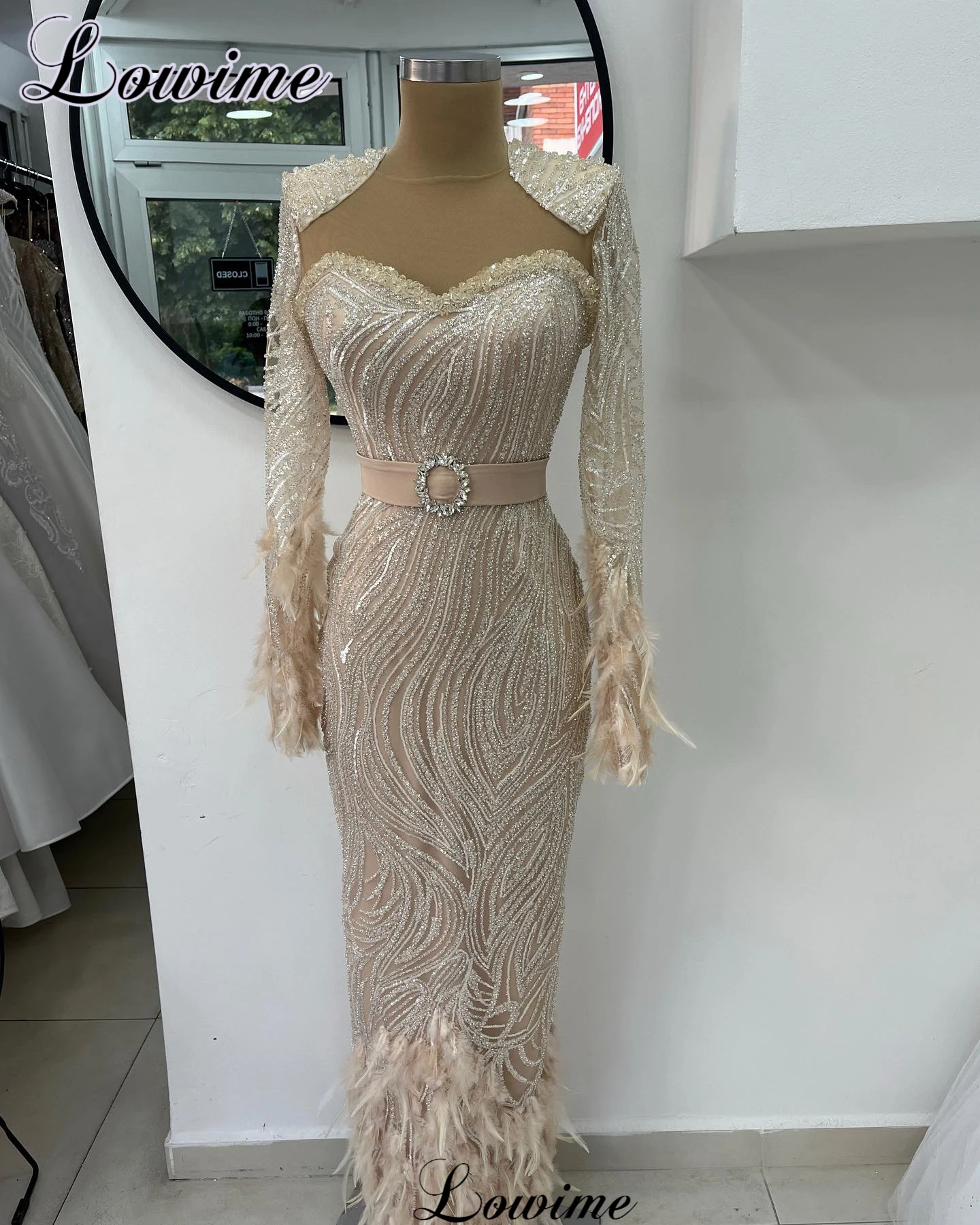 Elegant Champagne Cocktail Dresses Mermaid Simple Long Sleeves Prom Dresses With Feathers Evening Party Gowns