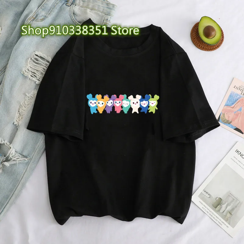 【新品未開封】TWICE LOVELYSxSANRIO キャラTシャツ　サイズL Se3eeb9cbfc064792966fcd5bd5a27