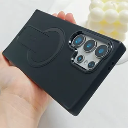 Luxury Folding Stand Magnetic Phone Case with Matte Translucent Back Cover - Galaxy S26 (Full Black)