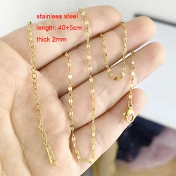Elegant Virgin Mary Pendant Necklace | Stainless Steel Pearl Beaded Choker in Gold and Rainbow Tones (Y0029 Gold Chain)